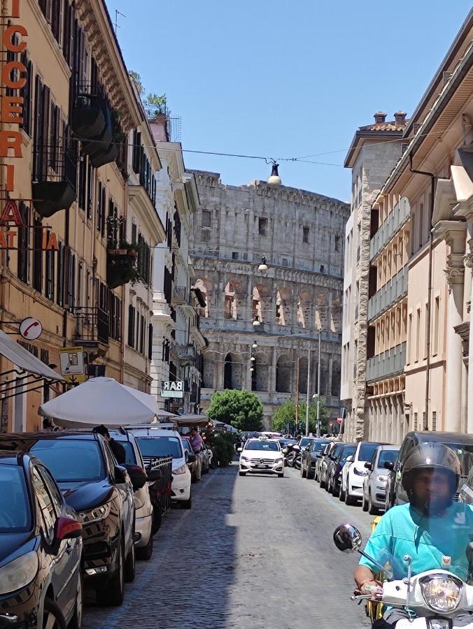 150 M Dal Colosseo - Appartamento Minerva Roma Ngoại thất bức ảnh
